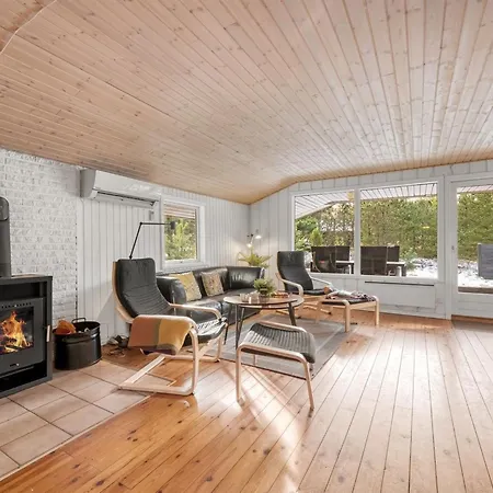Holiday Eilert - 3-9km From The Sea In Western Jutland By Interhome Feriehus Blåvand